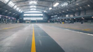 空港・航空機整備場・大空間のイラスト素材｜商用利用可